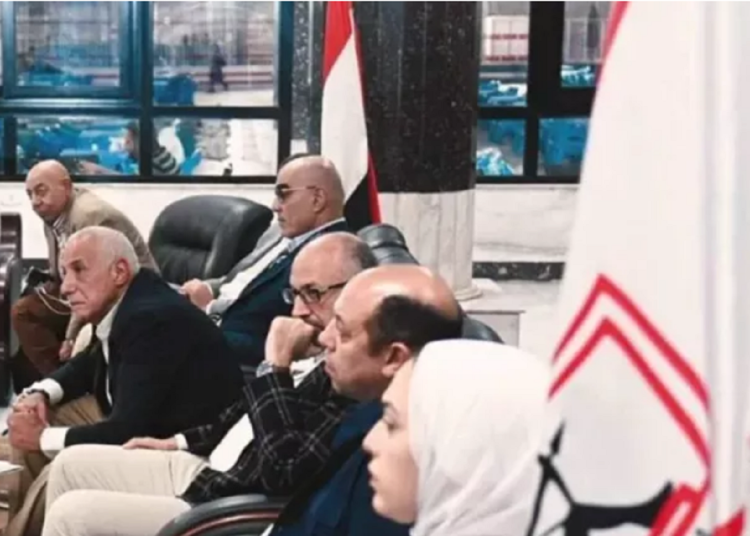 طوارئ داخل الزمالك الإدارة في حالة انعقاد دائم وشبهة إهدار مال عام تهدد المجلس بالحل 1 مجلس إدارة الزمالك