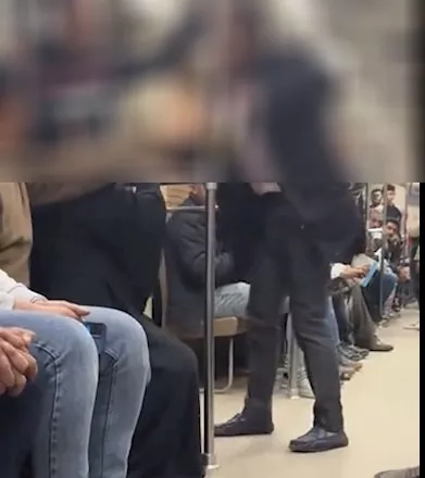 واقعة جديدة بالمترو بين رجل وسيدة تشعل مواقع التواصل لو فتحتي بقك بكلمة هرميكي 1 واقعة جديدة بالمترو