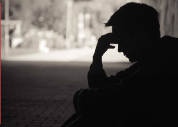 أمراض تصيبك بسبب الحزن والأمراض