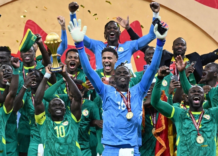 بالصور منتخب السنغال للمرة الثانية بطل لكأس أمم إفريقيا بعد الفوز على المغرب بهدف 1 منتخب السنغال للمرة الثانية بطل لكأس أمم إفريقيا