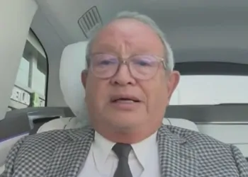 تعليق نجيب ساويرس على انفعال كامل الوزير في وجه المهندس 11 نجيب ساويرس