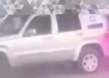عقاب أهالي كرداسة لقائد سيارة علم إسرائيل قوات الشرطة انقذته من بين أيديهم 9 حبس متهم كرداسة