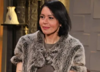 الفنانة لقاء الخميسي تعلن كيف تعاملت مع أزمة زواج عبد المنصف 6 الفنانة لقاء الخميسي