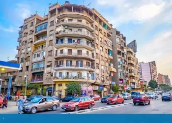 محافظة القاهرة تبدأ تحصيل القيم الإيجارية الجديدة لسكان الإيجار القديم 12 زيادة جديدة على شقق الإيجار القديم
