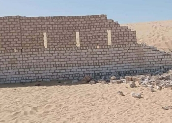 انهيار سور دير أبو فانا بالمنيا