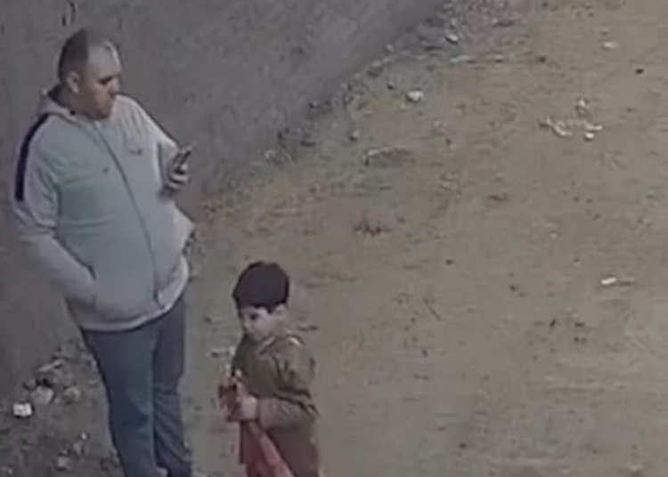 بالصور تفاصيل إطلاق خرطوش على أب ونجله بحادث باسوس 1 إطلاق خرطوش على أب ونجله