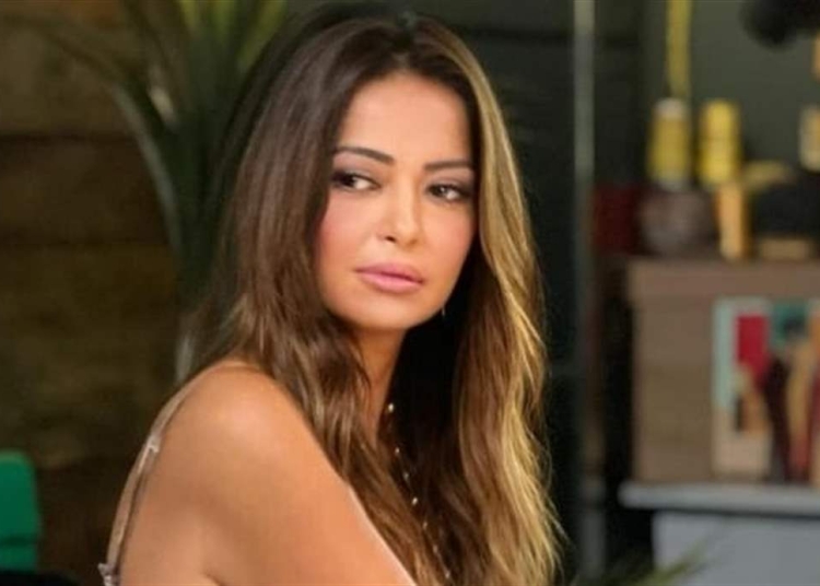 الفنانة داليا مصطفى توضح حقيقة تعرضها للخيانة أبو أولادي راجل محترم 1 الفنانة داليا مصطفى