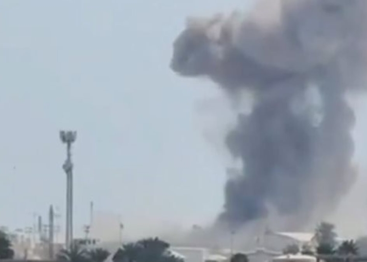 إيران تحت النيران وشركات الطيران الدولية تغلق المجال الجوي وتلغي الرحلات 1 إيران تحت النيران
