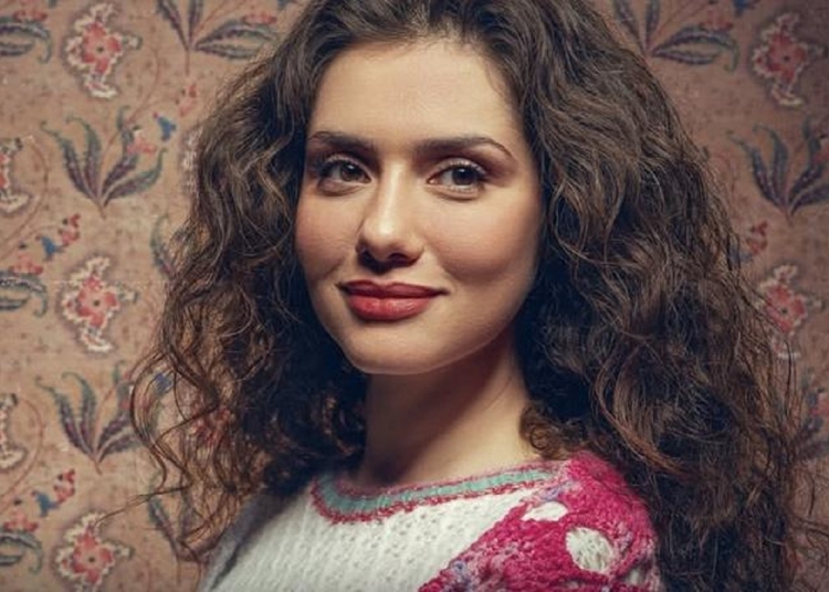 مفاجأة في التحقيقات مع جيهان الشماشرجي هل تحسم صورة واتساب مصير الفنانة في قضية سرقة قصر النيل 1 جيهان الشماشرجي