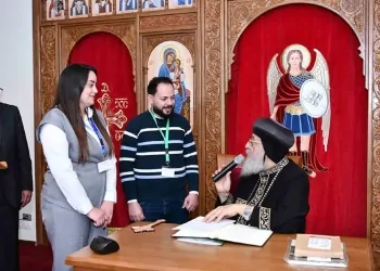 البابا تواضروس يكرّم متبرعى زراعة الكبد