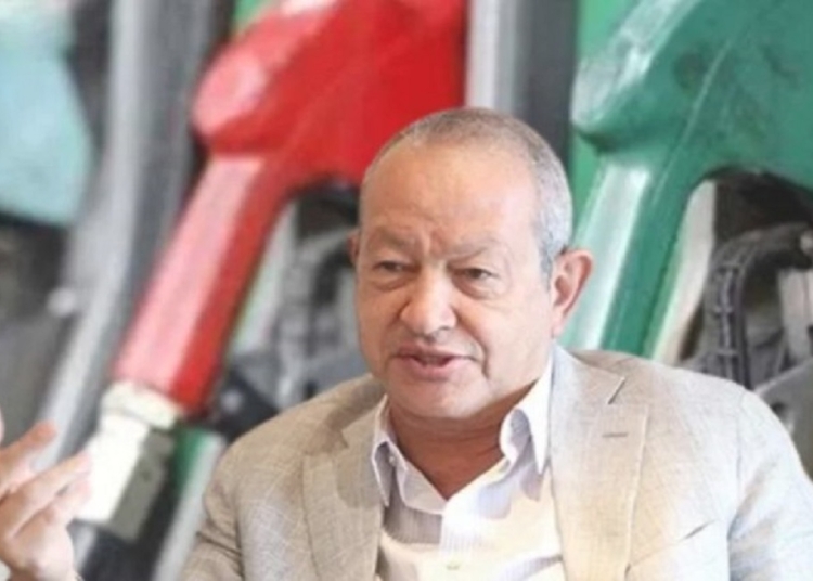 نشكر الله إن مصر بخير تعليق نجيب ساويرس على زيادة سعر الوقود في مصر ظرف طارئ 1 أزمة الوقود