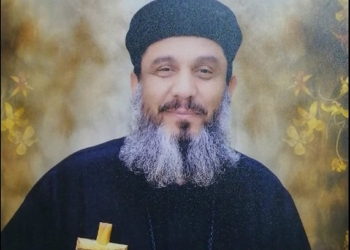 القمص جرجس جميل كاهن كنيسة العذراء