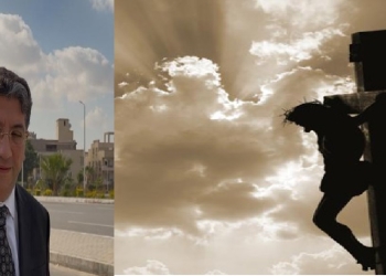 المستشار أمير رمزي يتأمل في السيد المسيح على الصليب ويزلزل مواقع التواصل الاجتماعي 6 أمير رمزي يتأمل في السيد المسيح