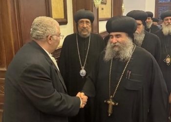 رغم جولته في أوروبا البابا تواضروس يكلف وفد كنسي بتقديم العزاء للدكتور مصطفى مدبولي 7 وفد كنسي بقدم العزاء للدكتور مصطفى مدبولي