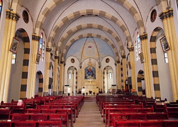 أجراسٌ صامتة تحت لهيب الحرب لماذا أغلقت كنائس دبي أبوابها في أسبوع الآلام 8 كنيسة