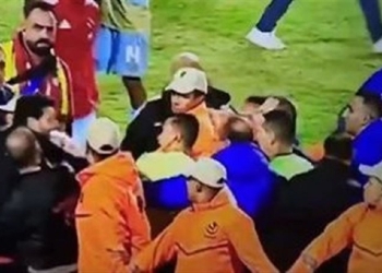 الشناوي يواجه شبح الإيقاف الطويل بعد التعدي على حكم مباراة سيراميكا 9 الشناوي يعتدي على الحكم