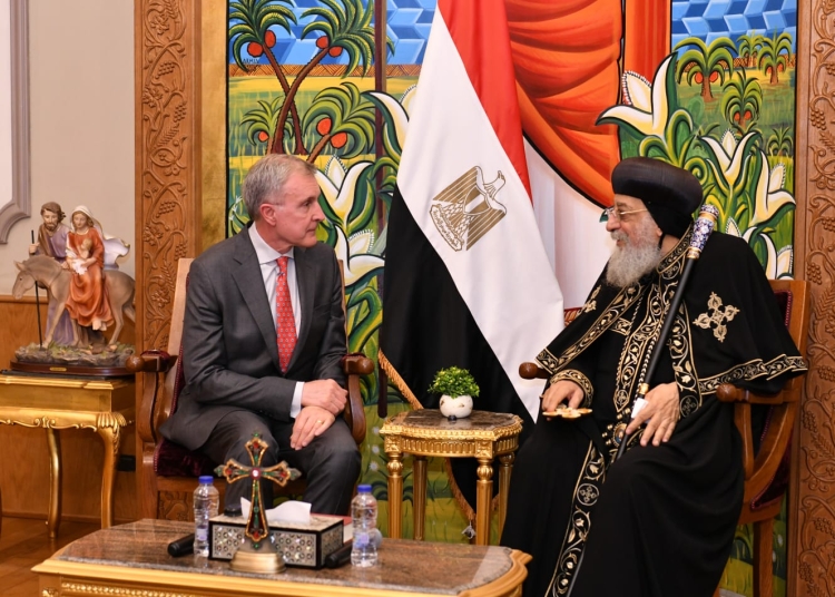 البابا تواضروس يستقبل أمير رومانيا في مهمة سلام بالكاتدرائية ننشر التفاصيل بالصور 1 البابا تواضروس يستقبل أمير رومانيا