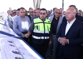 امشي من قدامي خالص بالفيديو سبب غضب كامل الوزير على مهندس بمحور ديروط 12 غضب كامل الوزير على مهندس بمحور ديروط
