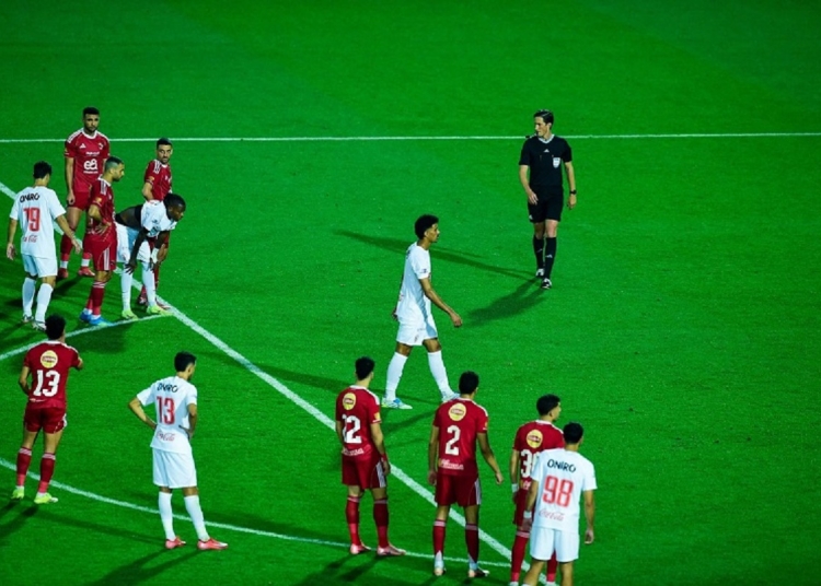نادي الزمالك يعاقب نجم الفريق بتغريمه 100 ألف جنيه بسبب ما فعله خلال مباراة القمة 1 نادي الزمالك