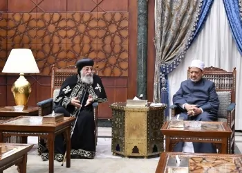 تعزيز روح المحبة اتصال هاتفي من البابا تواضروس الثاني بشيخ الأزهر للتهنئة بعيد الأضحى 7 اتصال هاتفي من البابا تواضروس الثاني بشيخ الأزهر