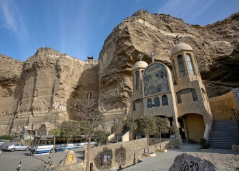 دير القديس سمعان الخراز بالمقطم