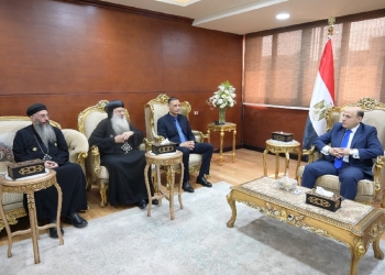 وفد من قيادات كنائس الغربية يهنئ المحافظ بعيد الأضحى في مشهد يجسد أبهى صور التلاحم الوطني 9 وفد من قيادات كنائس الغربية يهنئ المحافظ