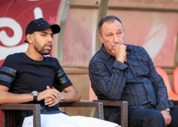 رغم الهيكلة الشاملة الأهلي يحسم مصير مؤمن زكريا بقرار نهائي 8 الخطيب ومؤمن زكريا