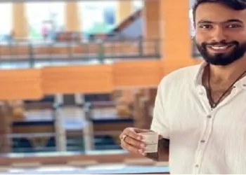 وفاة الفنان الشاب محمد حسن الجندي