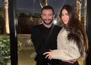 أحمد الحداد وزوجته